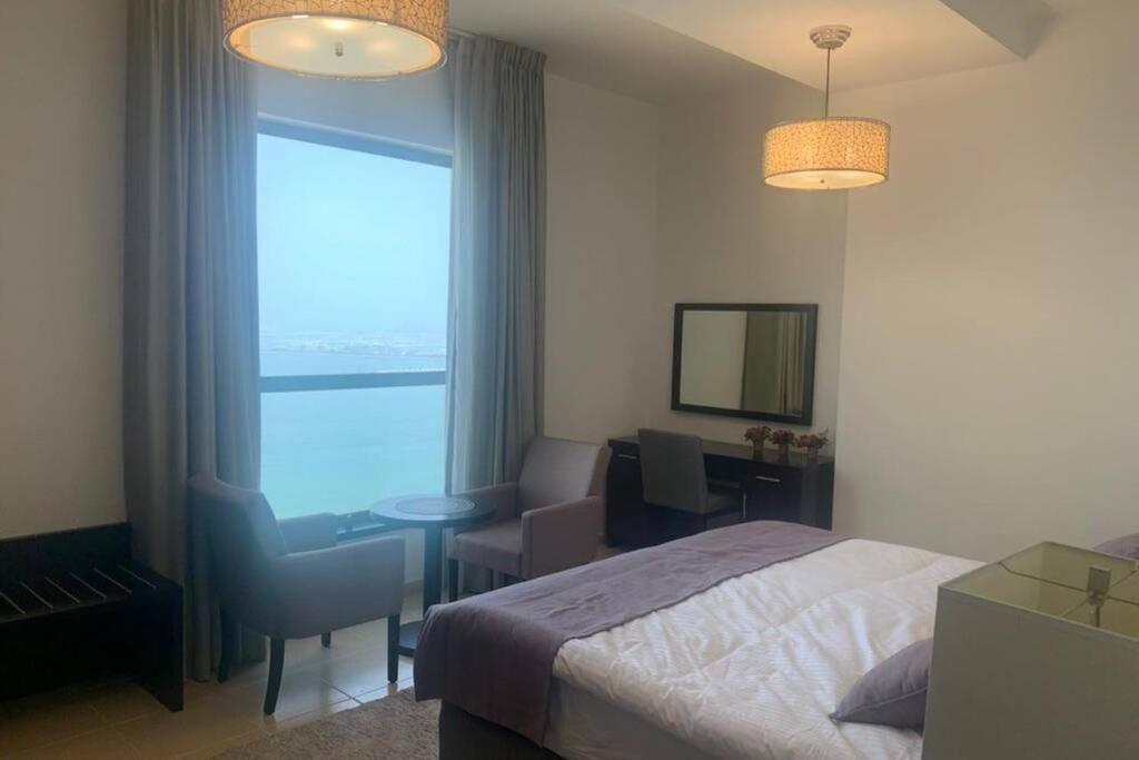 Beautiful Apartment With Amazing Sea Views Dubai Bagian luar foto