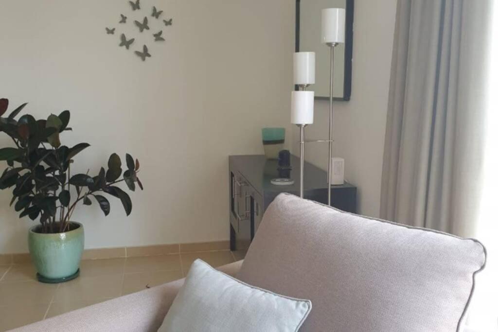 Beautiful Apartment With Amazing Sea Views Dubai Bagian luar foto