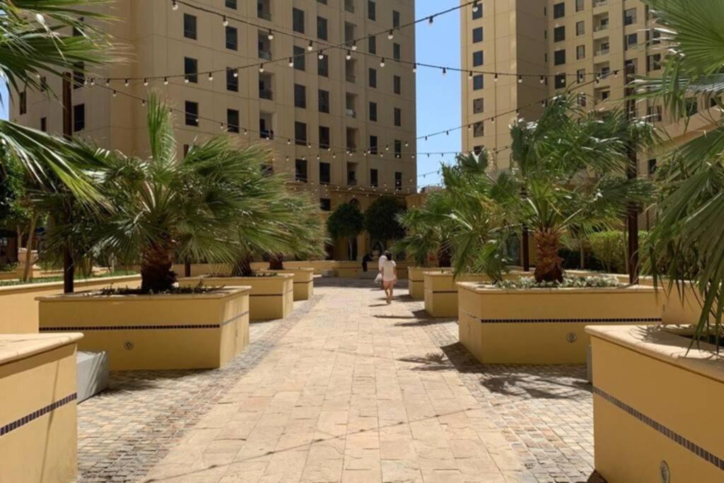 Beautiful Apartment With Amazing Sea Views Dubai Bagian luar foto